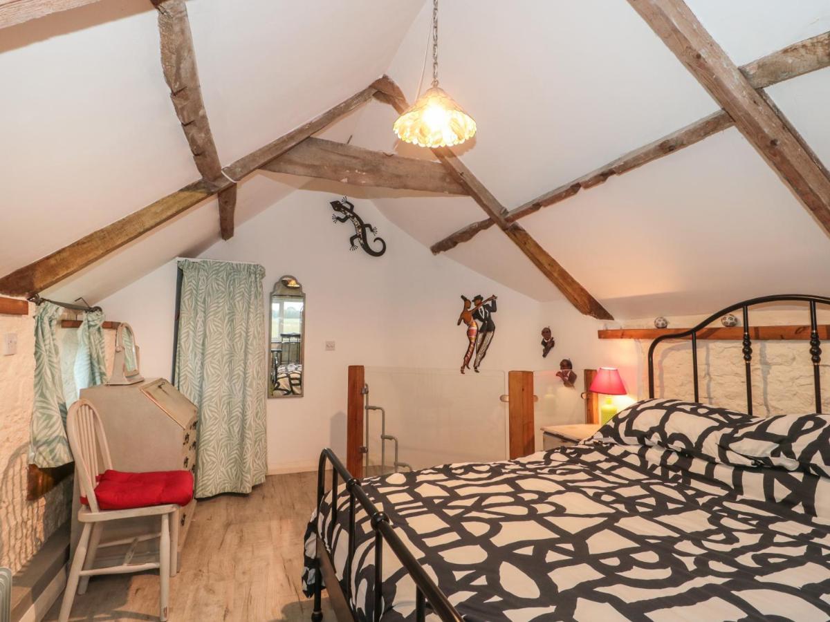 Вилла The Coach House Сомертон Экстерьер фото