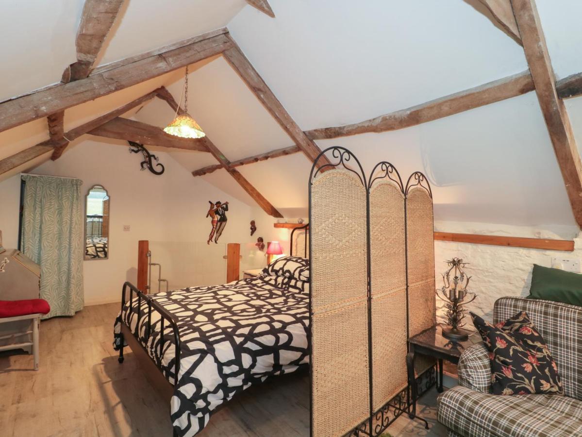 Вилла The Coach House Сомертон Экстерьер фото