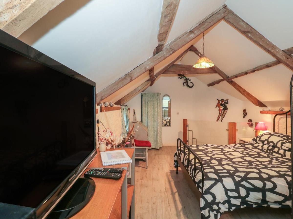 Вилла The Coach House Сомертон Экстерьер фото